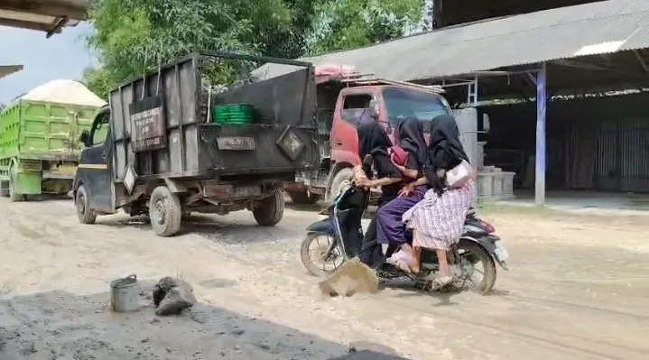 Kawal Anggaran Rp2,5 Miliar, Pemkab Rembang Targetkan Perbaikan Jalan Sale–Tahunan Rampung Mulai Akhir Juni