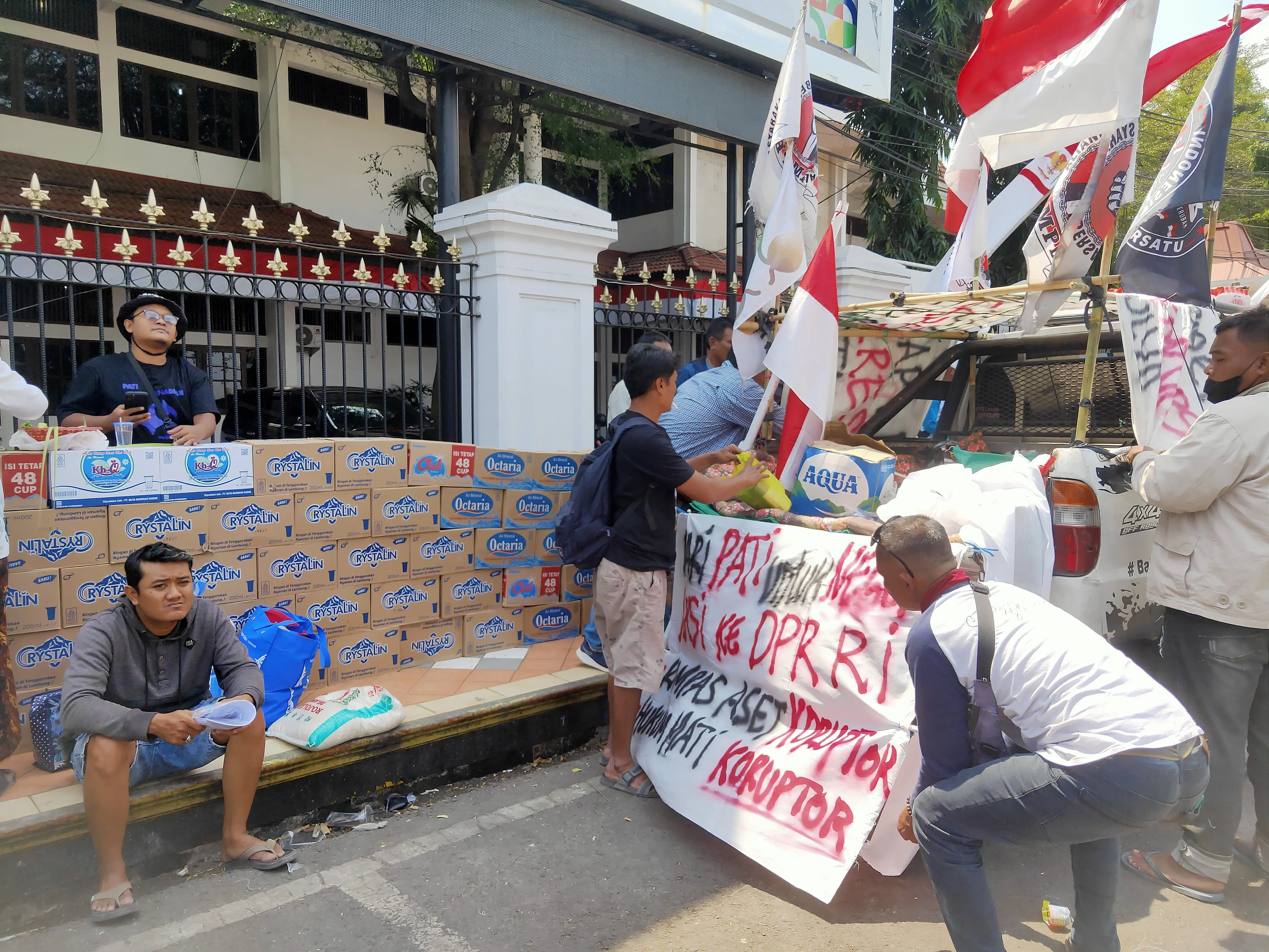 Mengawali Massa dari Pati, Teguh Cs Berangkat ke Jakarta Hari Ini