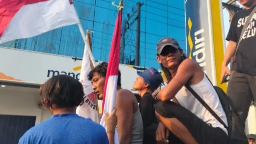 Penangkapan Burhanuddin Diklaim Tanpa Dasar, Polisi Dianggap Tak Bisa Bedakan Antara Sajam dan Seni