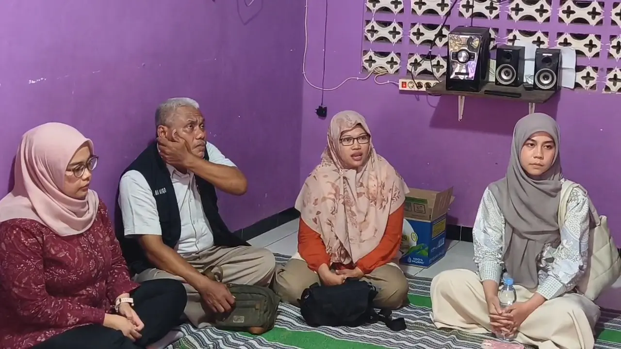 Kediaman Korban Kekerasan di SRT Kedatangan Kemensos, Janjikan Pemulihan Mental